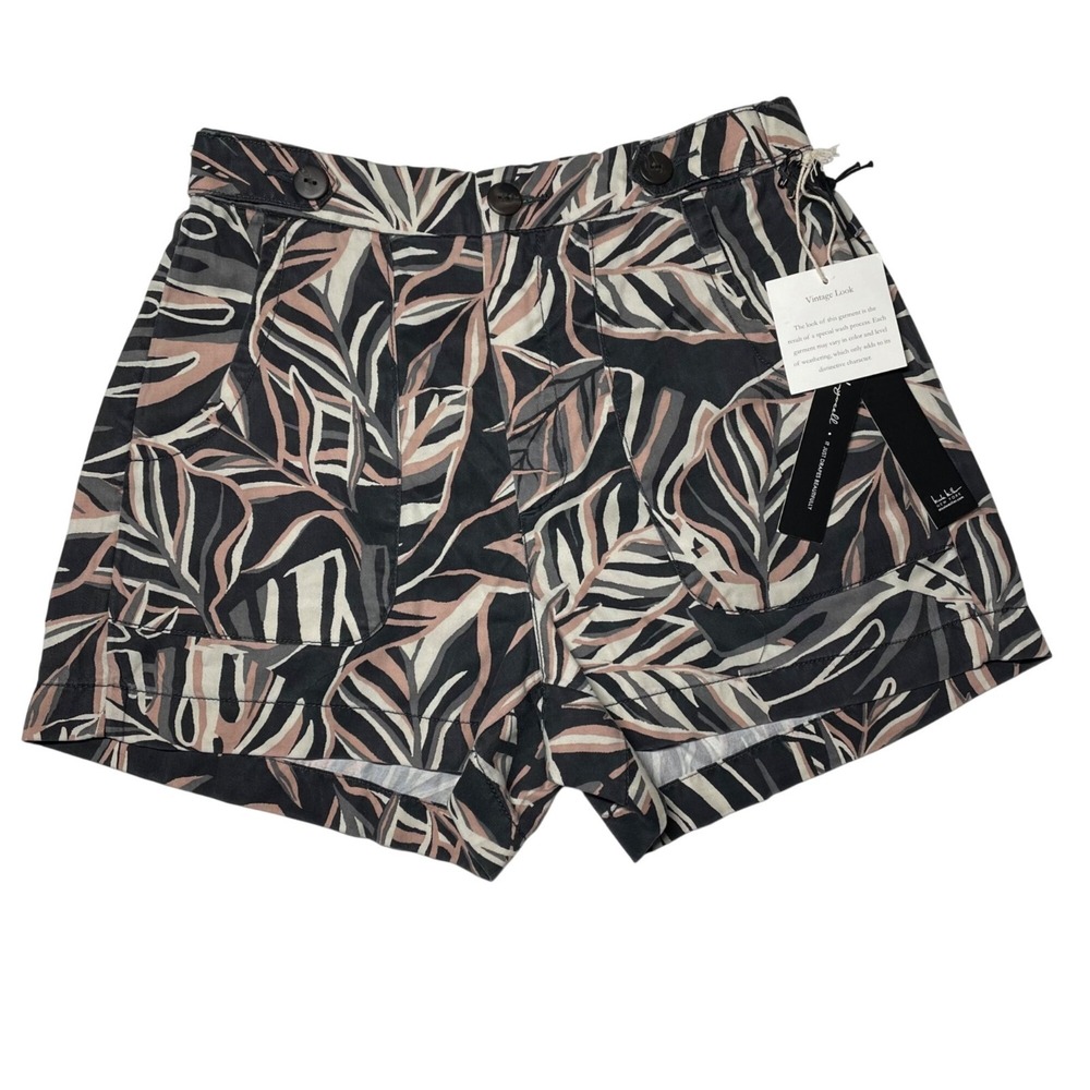 Nicole Miller Size 4 (Small) Women's Shorts Black & Blush Tropical Leaf Print - Picture 3 of 12